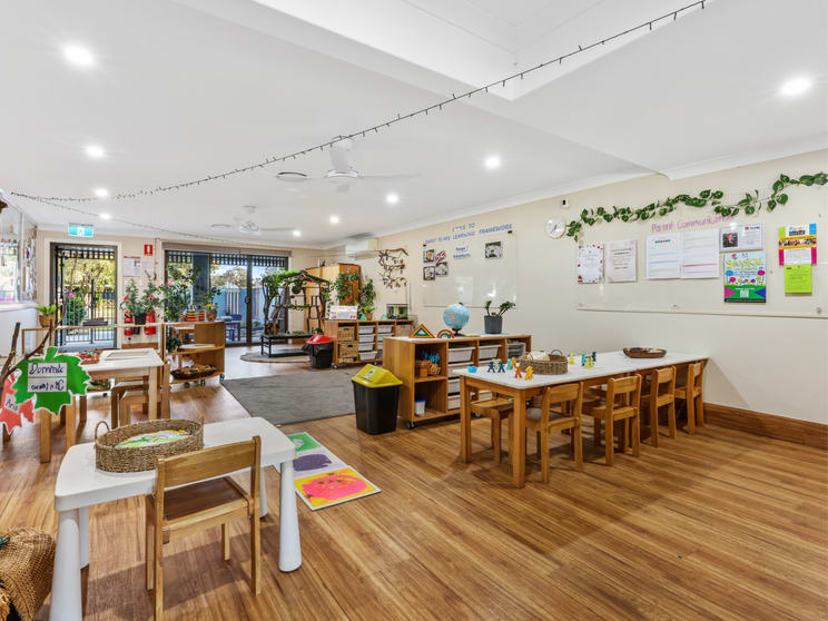 Click to view all images 120 Hindman Street Port Macquarie NSW 2444 - Image 3