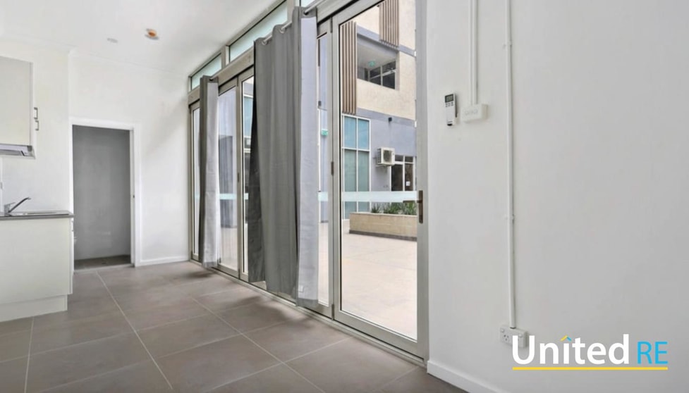 Click to view all images Shop 6/15-19 Toongabbie Road Toongabbie NSW 2146 - Image 2