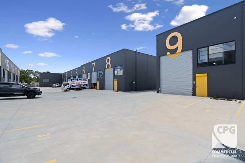 Click to view all images 9/20 Technology Drive Appin NSW 2560 - Image 2