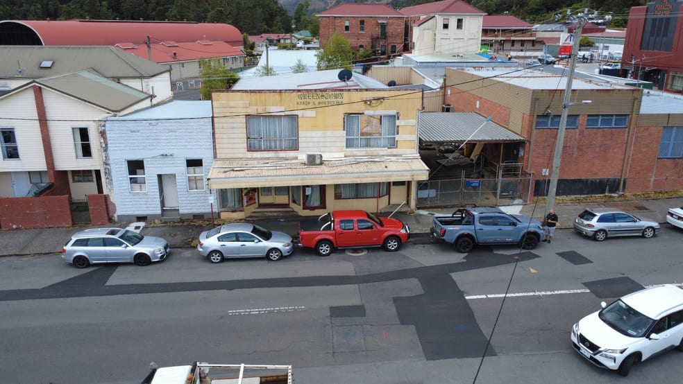 Click to view all images 4 Cutten Street Queenstown TAS 7467 - Image 3