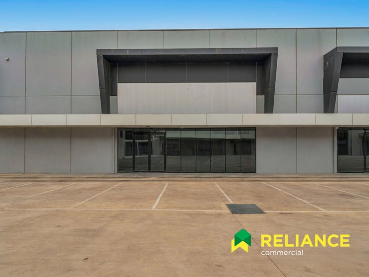 Click to view all images 3 Corundum Lane Truganina VIC 3029 - Image 2
