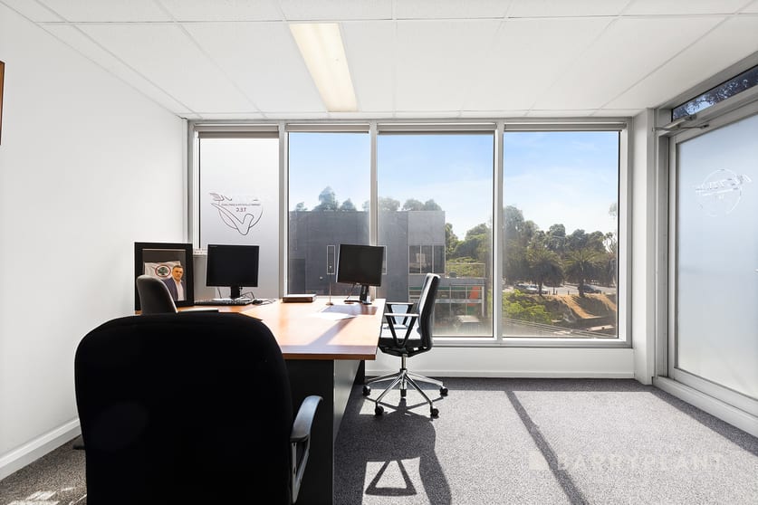 5/40 Lakeside Drive Broadmeadows VIC 3047 - Image 3