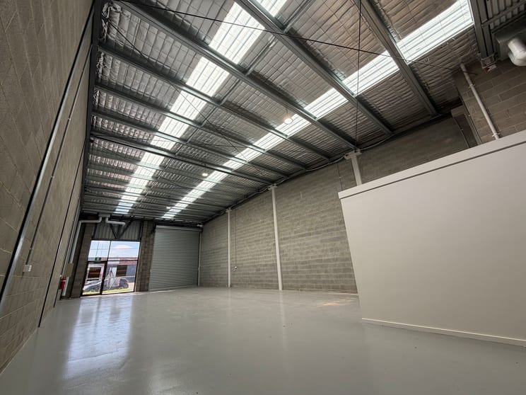 Click to view all images 7/4-8 Tower Court Noble Park VIC 3174 - Image 3