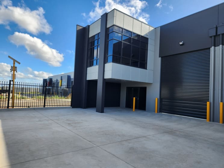 35 Craftsman Drive Diggers Rest VIC 3427 - Image 2