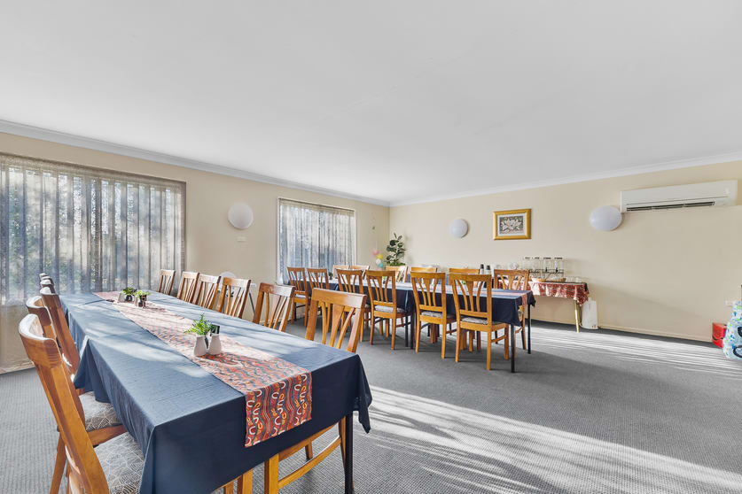 Click to view all images 4 Quealeys Road Gilgandra NSW 2827 - Image 3
