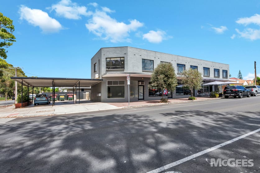 Click to view all images 4/107-115 Marlborough Street Henley Beach SA 5022 - Image 3