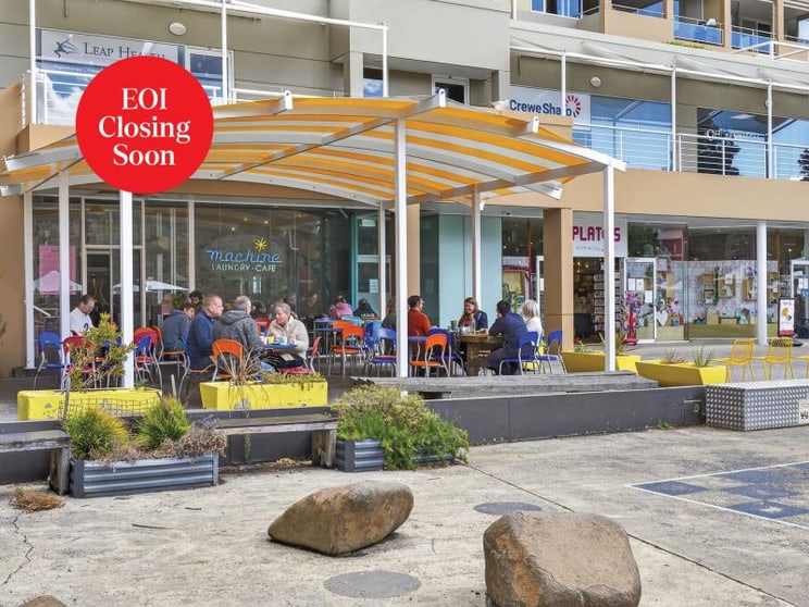 Click to view all images 12 Salamanca Square Battery Point TAS 7004 - Image 1