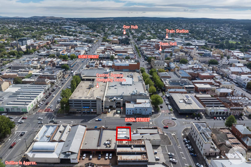 Click to view all images 301 Dana Street Ballarat Central VIC 3350 - Image 3