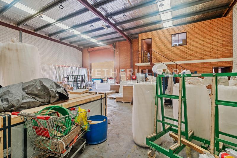 Click to view all images Smithfield NSW 2164 - Image 3