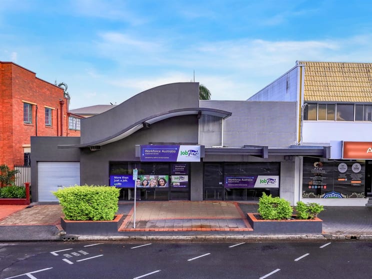 Click to view all images 14 Aplin Street Cairns City QLD 4870 - Image 1