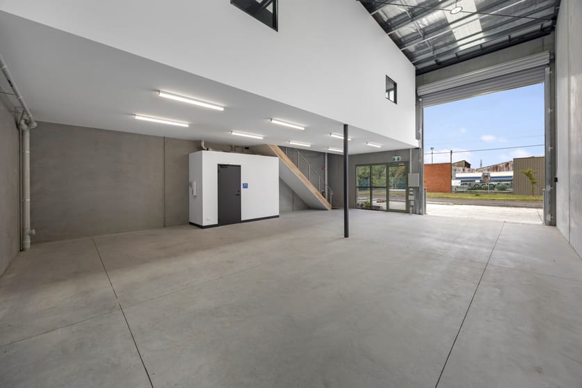 Click to view all images 29 Ramsay Street Spotswood VIC 3015 - Image 3