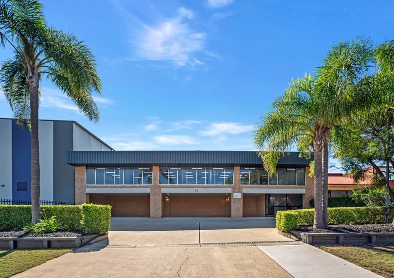 Click to view all images 15 Bellingham Street Narellan NSW 2567 - Image 1
