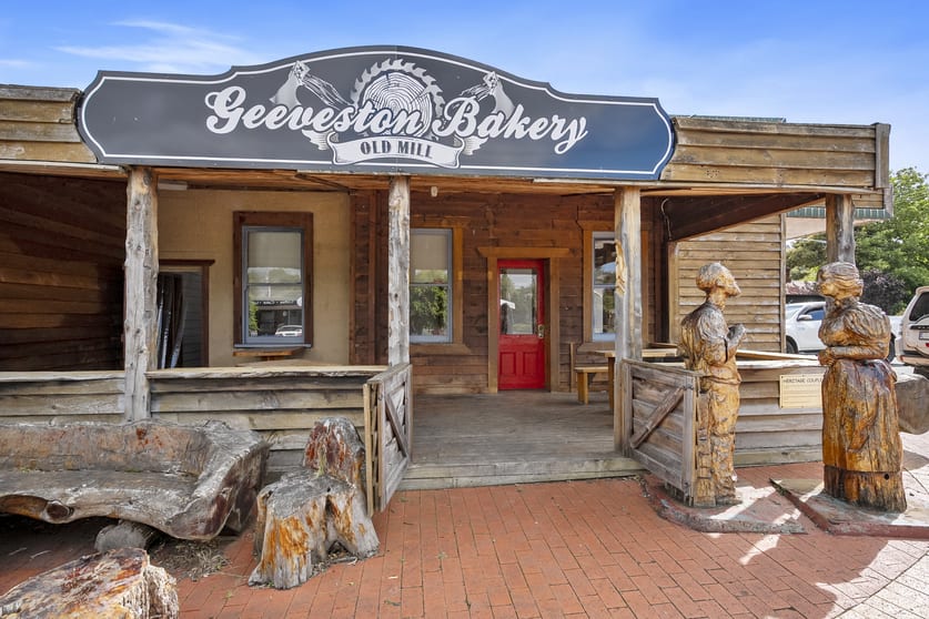 Click to view all images 5 Church Street Geeveston TAS 7116 - Image 3
