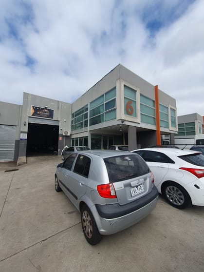 Click to view all images 6 Lawn Court Craigieburn VIC 3064 - Image 1