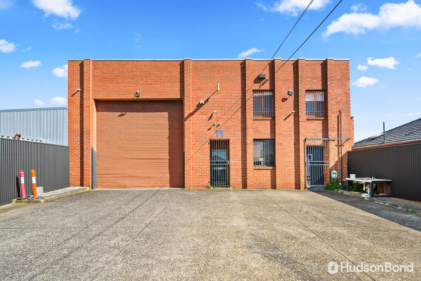 19 Irene Avenue Coburg North VIC 3058 - Image 3