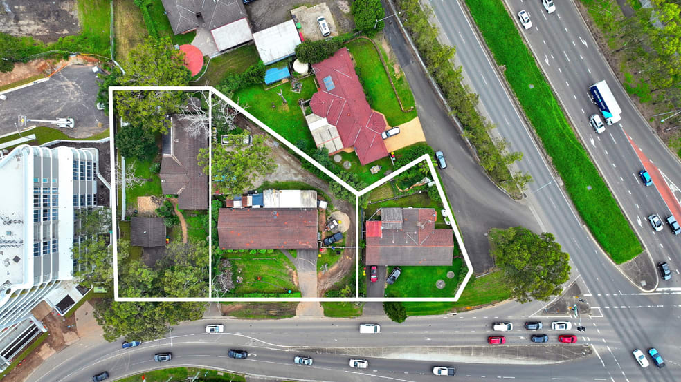 Click to view all images 1-5 Terry Road Box Hill NSW 2765 - Image 1