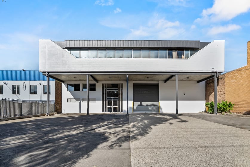 Click to view all images 2 Wordie Place Padstow NSW 2211 - Image 2