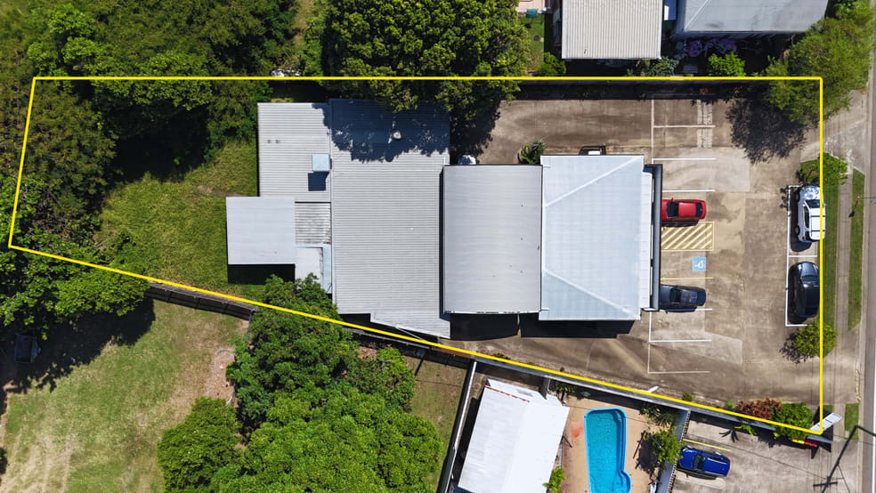 Click to view all images 20 Warburton Street North Ward QLD 4810 - Image 3
