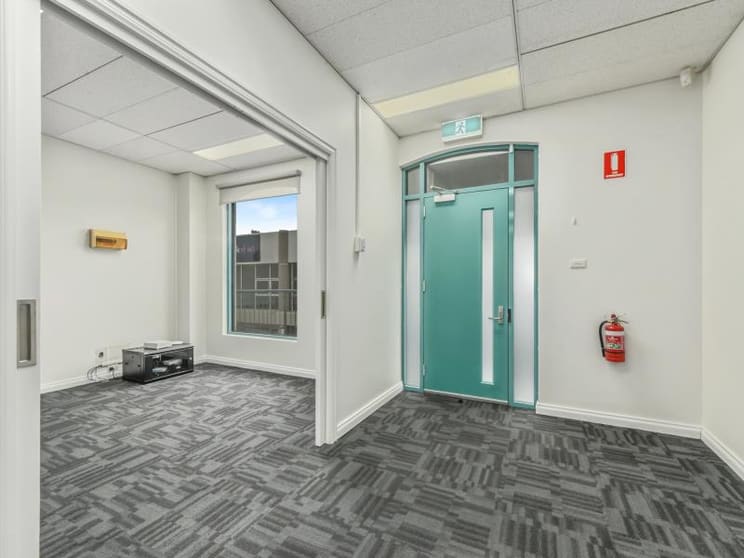 Click to view all images Suite 21, 87-91 Brisbane Street Launceston TAS 7250 - Image 3