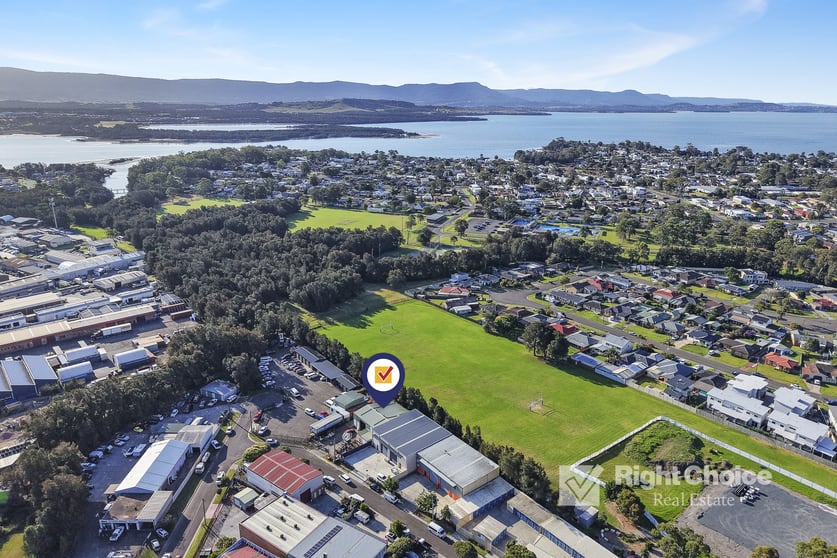 Click to view all images 12 Industrial Lane Oak Flats NSW 2529 - Image 1