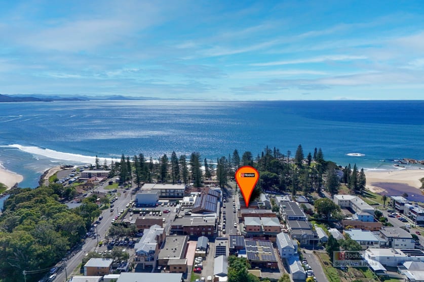 Click to view all images 6 Prince of Wales Avenue South West Rocks NSW 2431 - Image 2