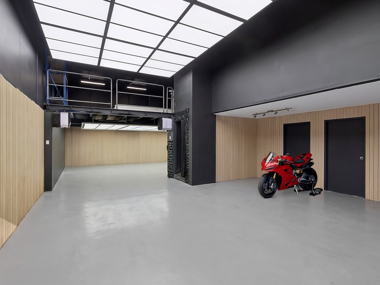 Click to view all images Unit 13/10 Victoria Avenue Castle Hill NSW 2154 - Image 2
