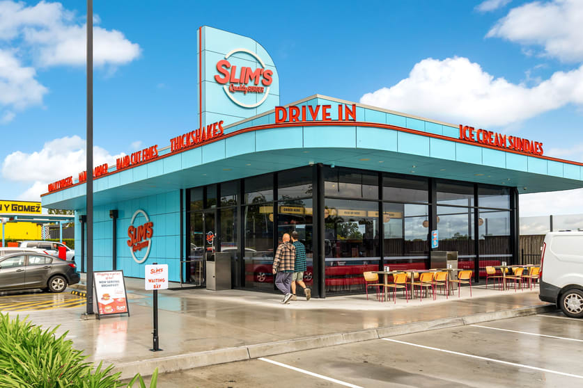 Slim's Quality Burger, 407 Elizabeth Avenue Kippa-ring QLD 4021 - Image 1