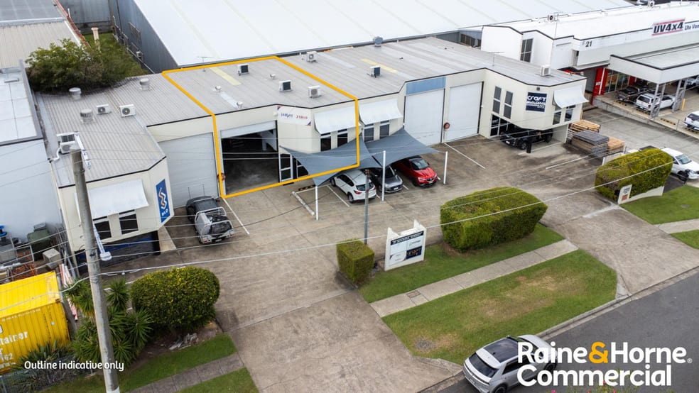 Click to view all images 2/27 Magura Street Enoggera QLD 4051 - Image 1