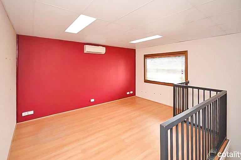Click to view all images 8/52-54 Kent Street Cannington WA 6107 - Image 3