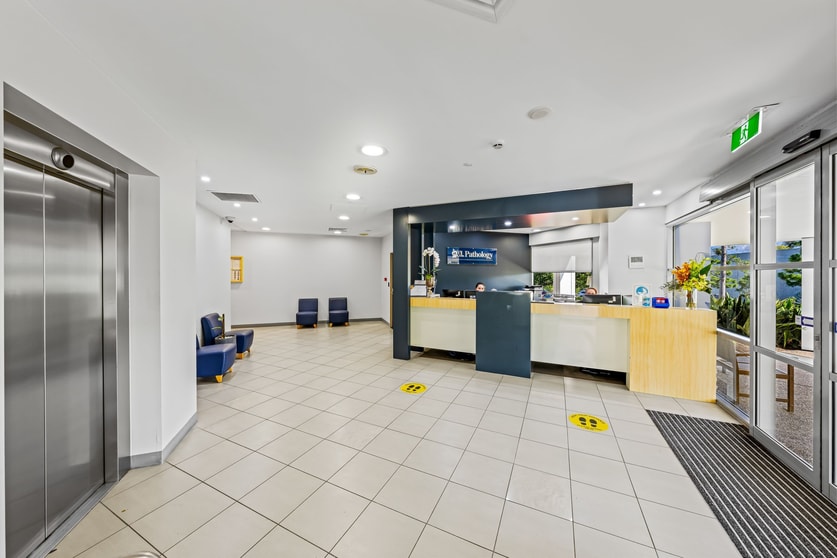 Click to view all images 11 Riverview Place Murarrie QLD 4172 - Image 4