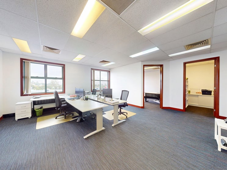 Click to view all images 2A 8/18 Torbey Street Sunnybank Hills QLD 4109 - Image 3