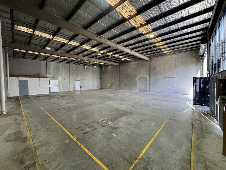 Click to view all images 7/381 Bayswater Road Bayswater VIC 3153 - Image 3