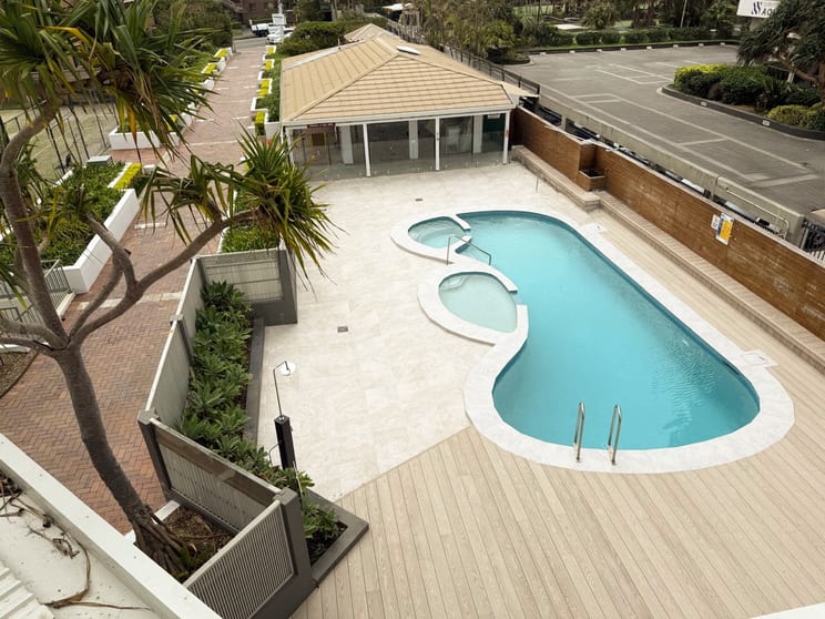 Click to view all images Surfers Paradise QLD 4217 - Image 2
