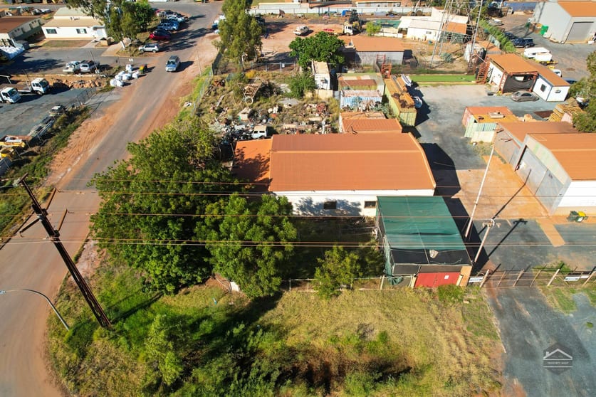 27 Harwell Way Wedgefield WA 6721 - Image 3