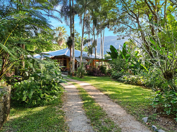 Click to view all images 622 Whyanbeel Road Whyanbeel QLD 4873 - Image 2