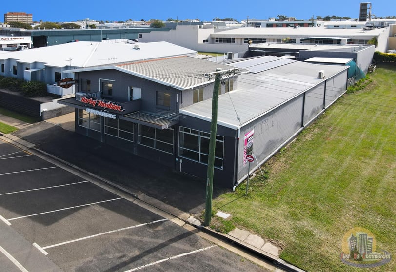 Click to view all images 19 Woondooma Street Bundaberg Central QLD 4670 - Image 3