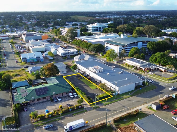Click to view all images 17 George Street Caboolture QLD 4510 - Image 1