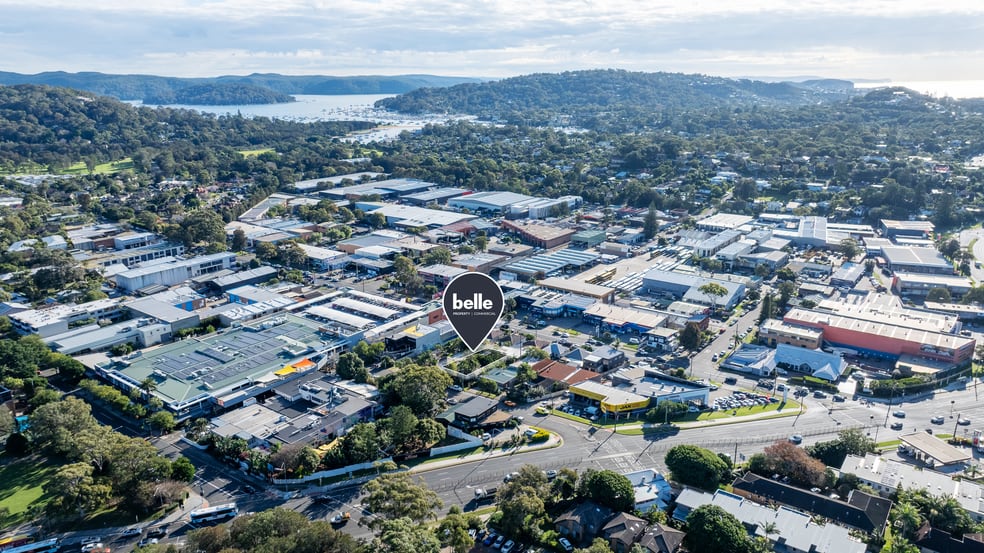 Click to view all images 8 Harkeith Street Mona Vale NSW 2103 - Image 1