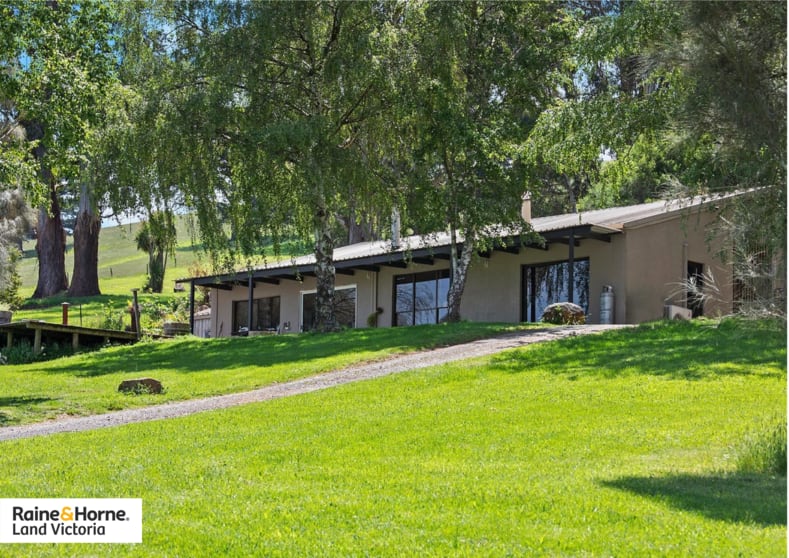 Click to view all images 45 Reserve road Don Valley VIC 3139 - Image 3
