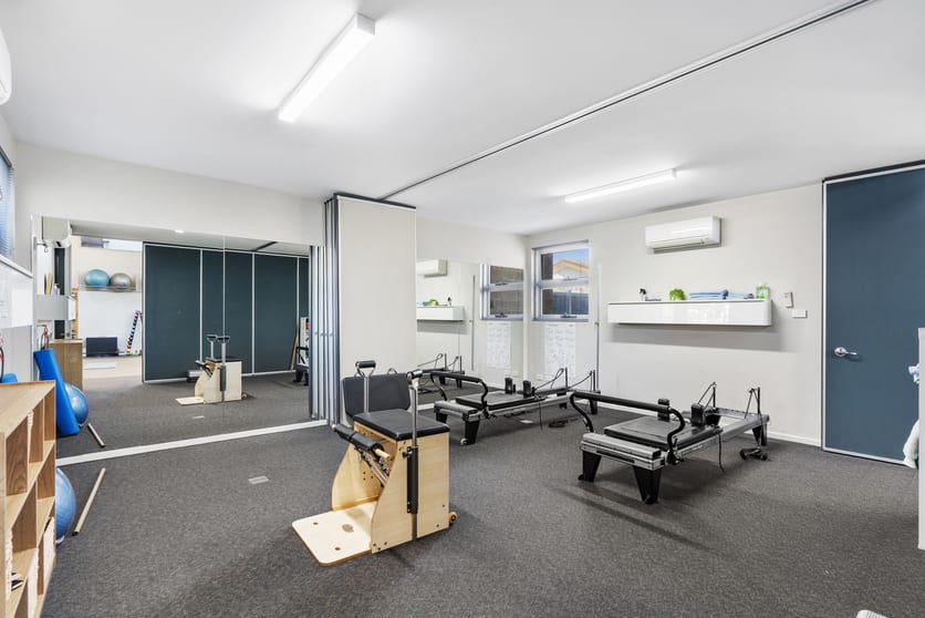 Click to view all images 40 Victoria Street Hastings VIC 3915 - Image 4
