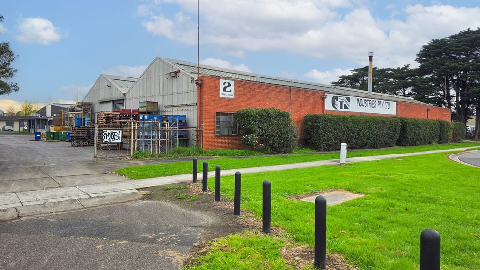 Click to view all images 15-17 Claredale Road Doveton VIC 3177 - Image 5