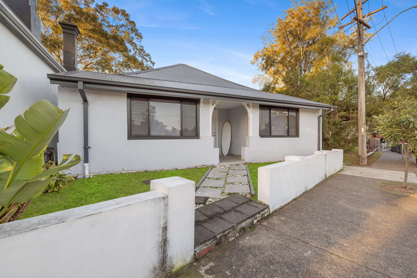 Click to view all images 22 Grosvenor Crescent Summer Hill NSW 2130 - Image 2