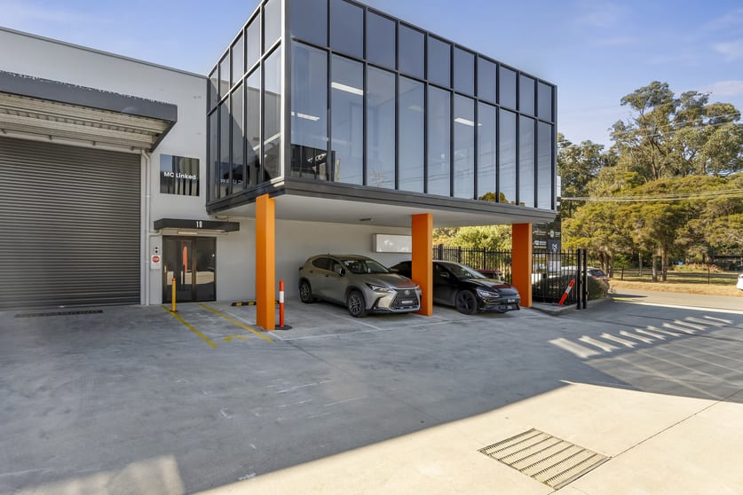 Click to view all images Unit 18/26 Park Road Mulgrave NSW 2756 - Image 3