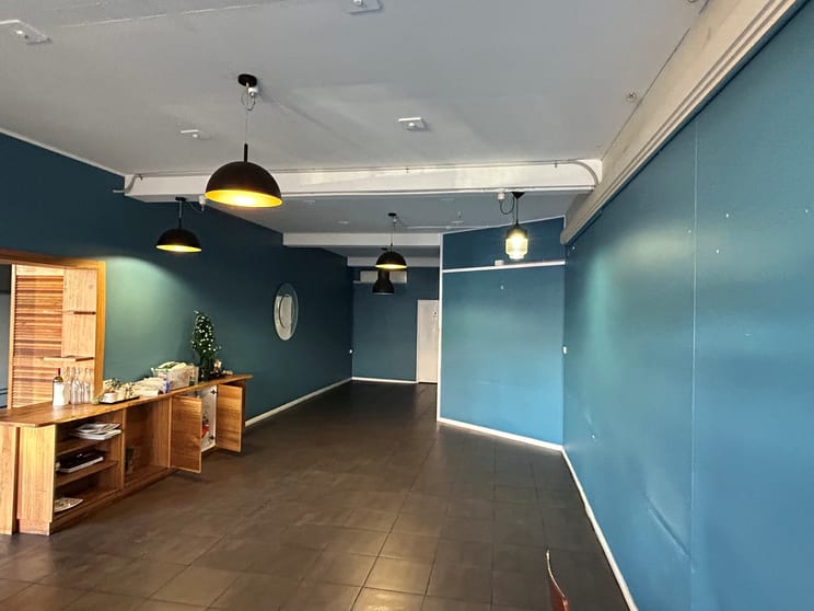 Click to view all images 8/392 Princes Highway Woonona NSW 2517 - Image 2