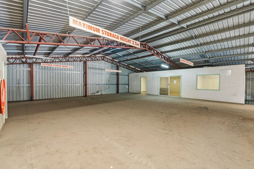 Click to view all images 24 Griffiths Street Harlaxton QLD 4350 - Image 5