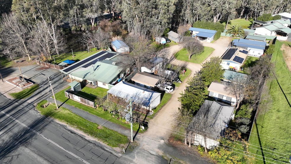 Click to view all images 18-20 Picnic Point Road Mathoura NSW 2710 - Image 3