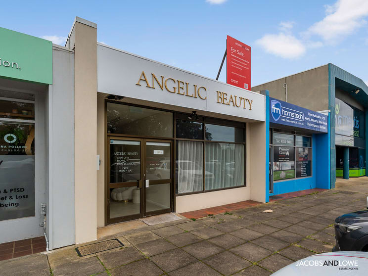 Click to view all images 20 Wood Street Mornington VIC 3931 - Image 1