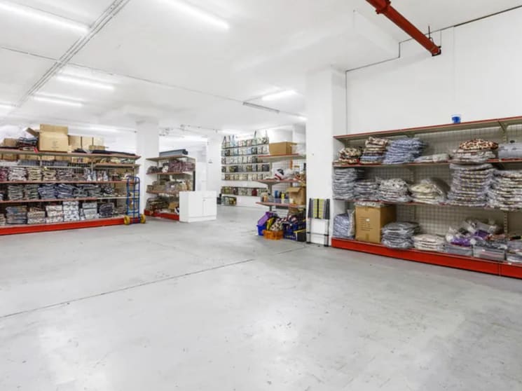 Click to view all images 5/21 Mars Road Lane Cove NSW 2066 - Image 5