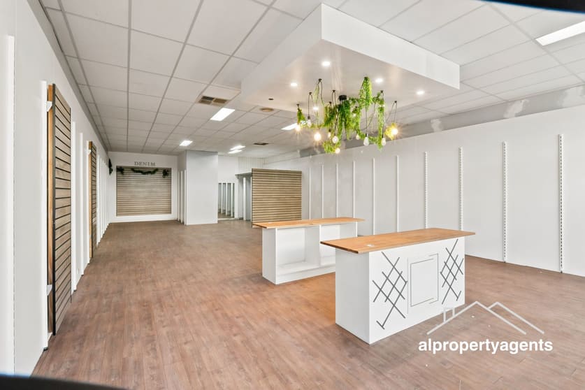 Click to view all images 56 Firebrace Street Horsham VIC 3400 - Image 2