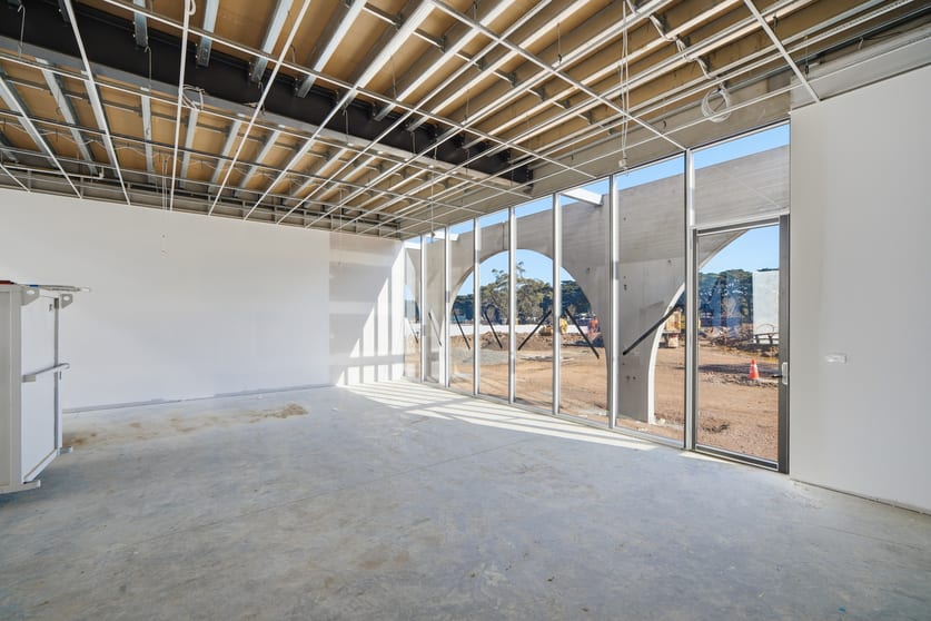 Click to view all images Retail/1158 Nepean Highway Mornington VIC 3931 - Image 5